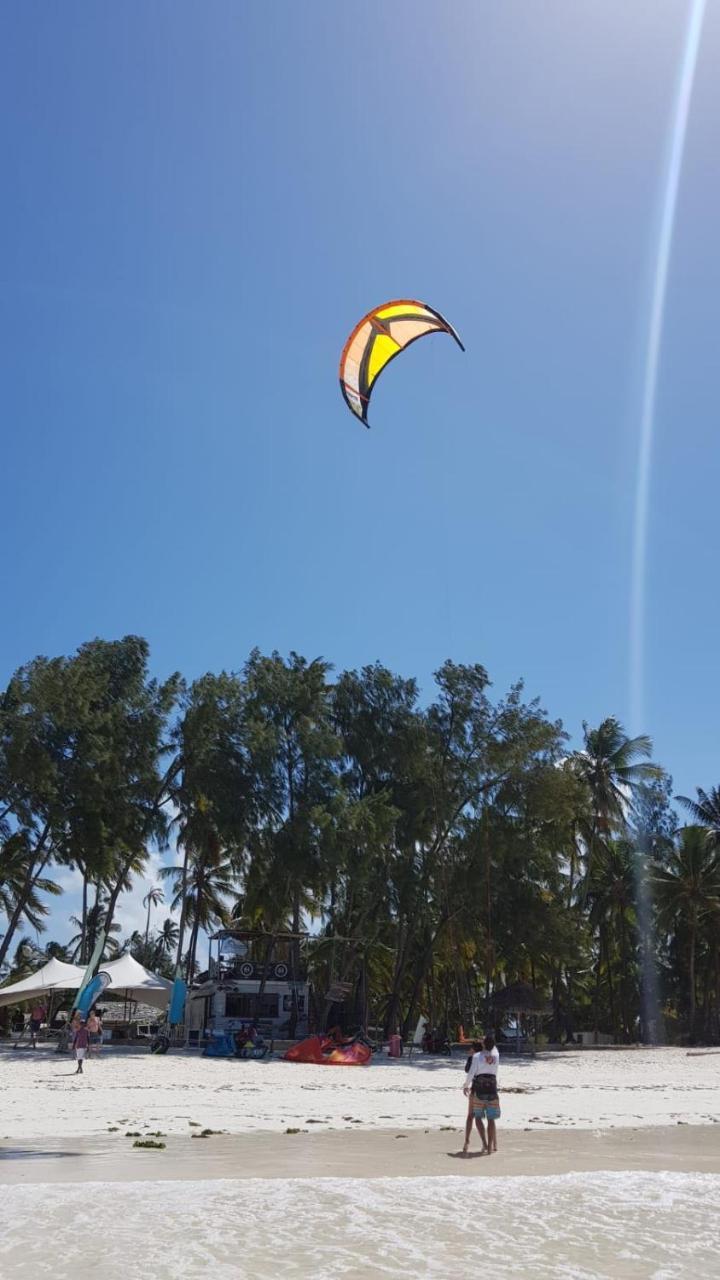 Airborne Kite & Surf Village Paje Buitenkant foto